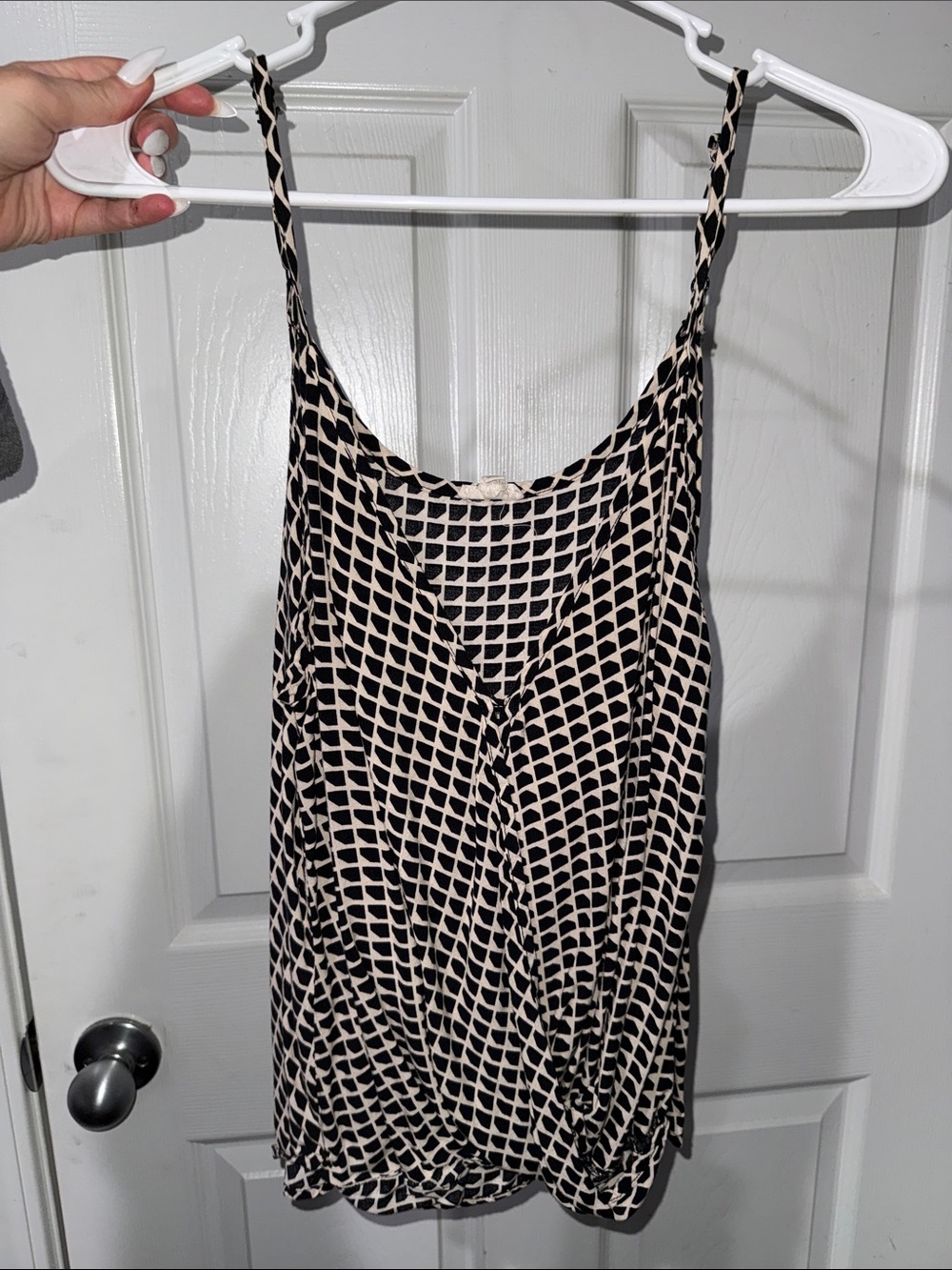 En Creme Black and Beige Geometric Camisole Tank